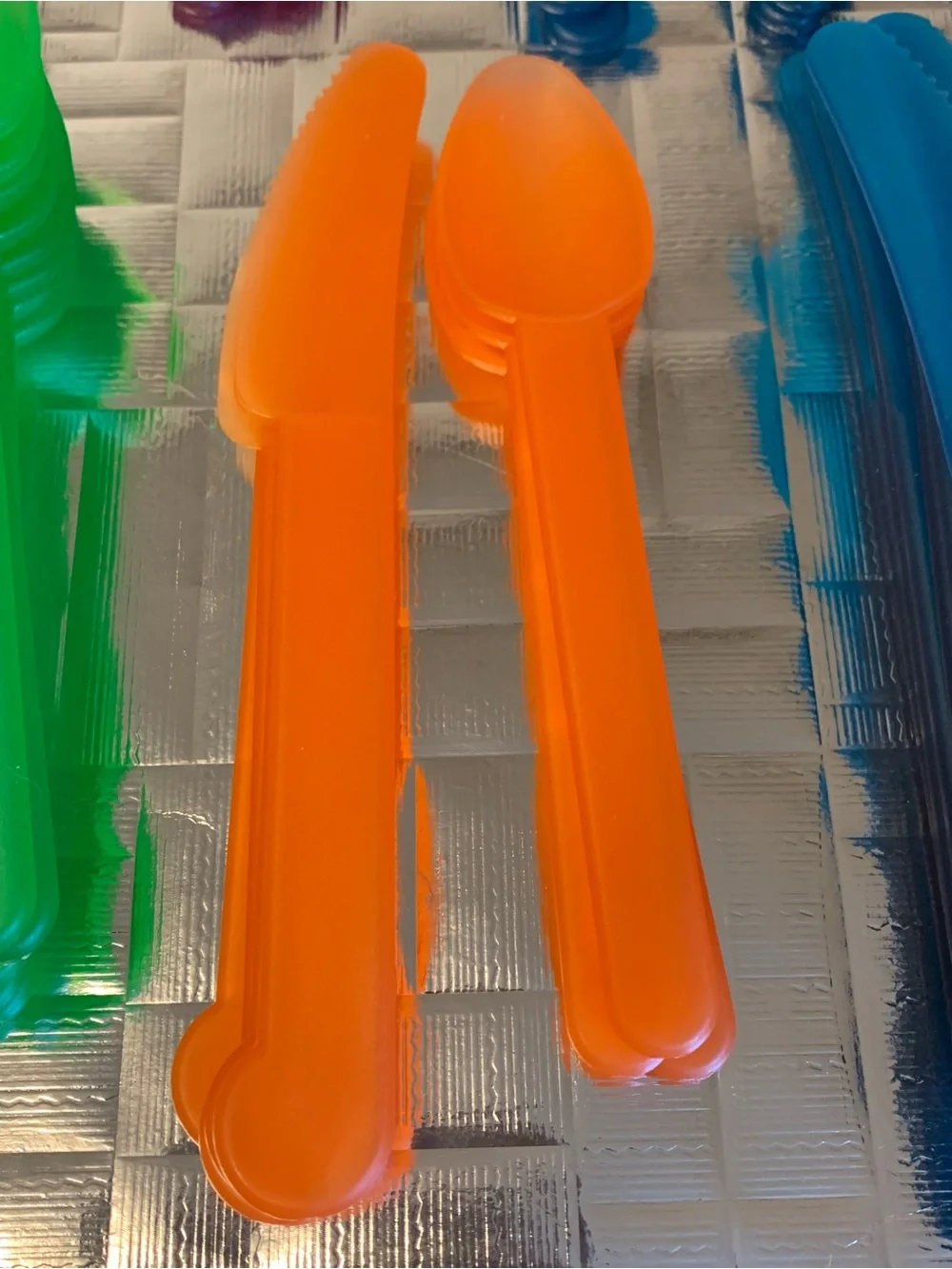 Vintage Tupperware Reusable Plastic Flatware Set Blue Green Purple Orange 100pc